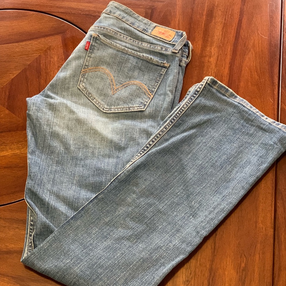 Levi’s 524
